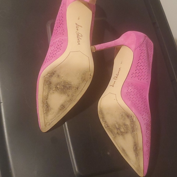 Pink suede heels - Picture 4 of 5